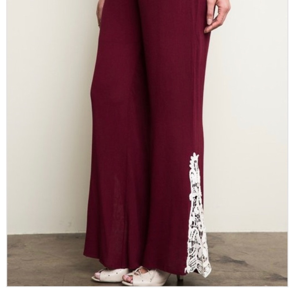 Win colored Plus lace bell bottom lounge pants